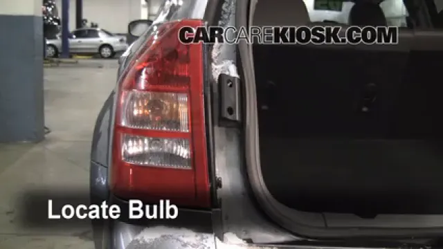 2005 Dodge Magnum SXT 3.5L V6 Éclairage Feux de marche arrière (remplacer une ampoule)